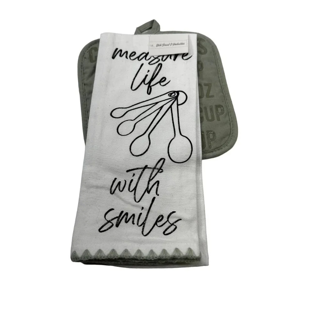 Kitchen Towel And Pot Holder Measure Life With Smiles Green New With Tags